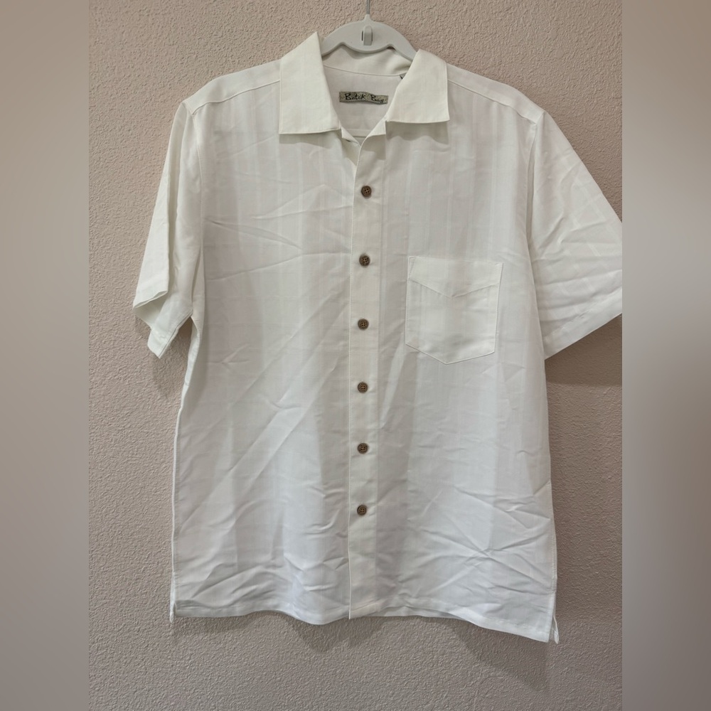 NWT Men’s Batik Bay Button Down